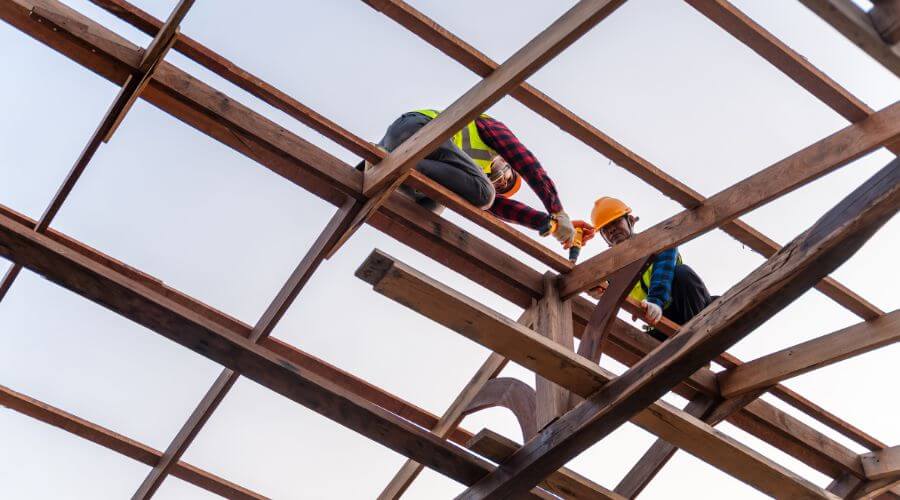 Professional residential roofers in Vincent, IA